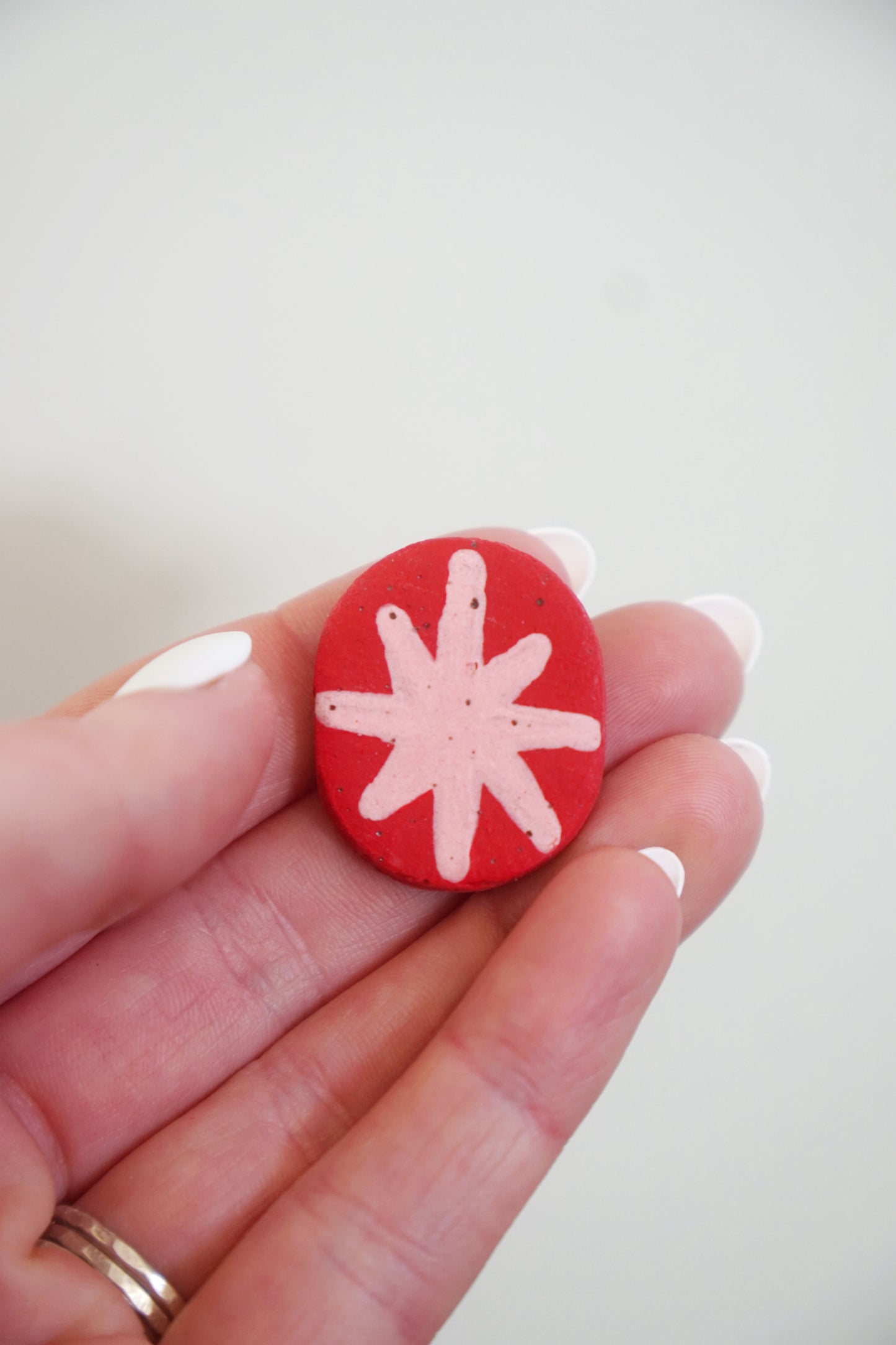 Pink & Red Star Pop Magnets